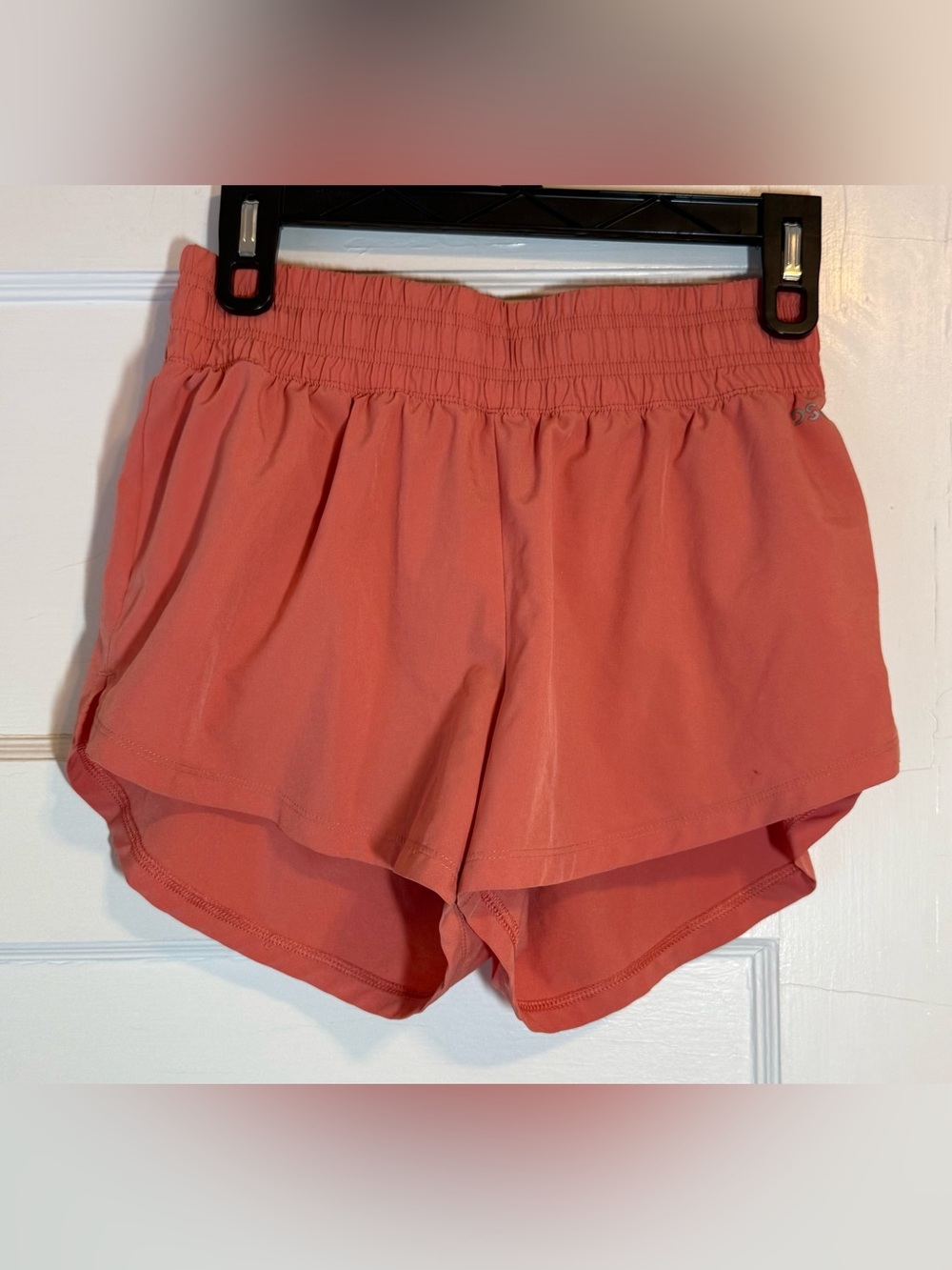 DSG Womens Athletic High Rise Stride Short Size Small Coral/Orange Lined
